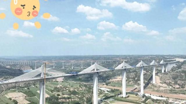 国内黄土区最大矮塔斜拉桥合龙！庆阳这座"空中走廊"年底通车