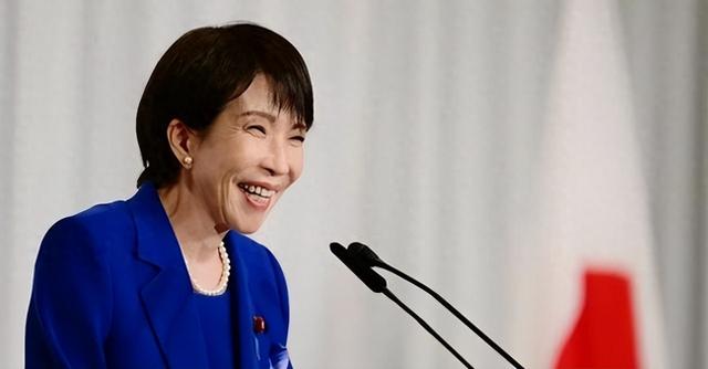 中方军机对日亮剑，不到24小时，高市早苗恼羞成怒：将坚决回应