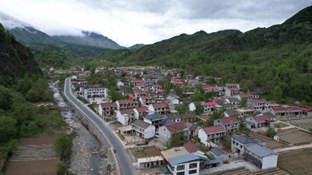 陕西洛南县：“清凉经济”火起来