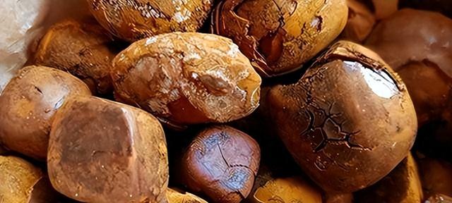 比黄金还贵！1公斤卖165万，之前在农村被当成垃圾，为何现在暴涨