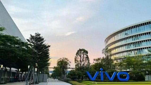 “本心”与“自然”：vivo 30 年的进化逻辑