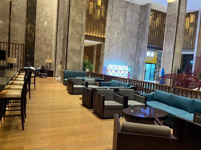 在漂泊处寻找栖息：菲律宾中国同胞的临时港湾