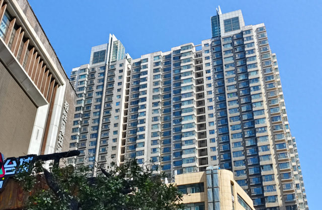 避暑胜地的“空调困局”：西宁酒店该为谁而变