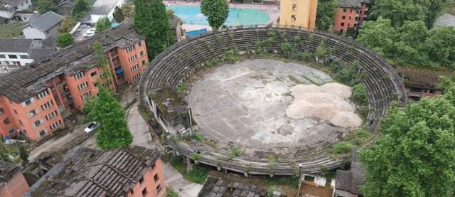 寻找三线记忆：在遵义废弃的“红岗机械厂”，听时光讲故事