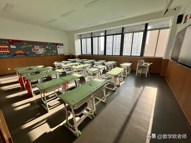 孩子初中三年不玩手机，就能领先大部分同学，老教师就是这个观点