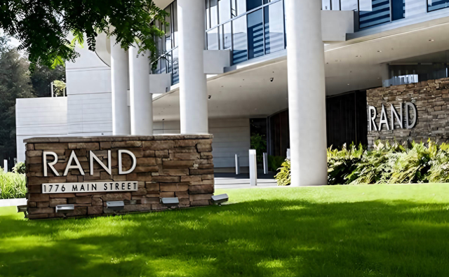 兰德智库感叹：歼20“斩首	”战术与F22“信息饥渴”，差距太大