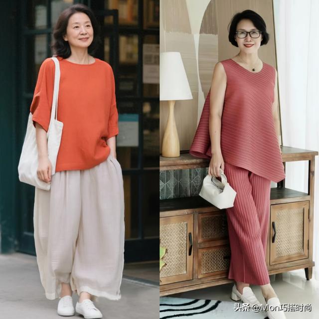 这才是130斤阿姨该有的样子：衣松裤宽、发不烫卷，美得优雅得体