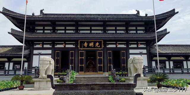 🏞旅途中的美景--柳江光明寺