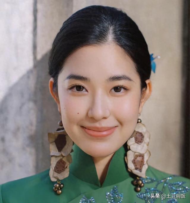 “相由心生”是真的：女人自带财气的样子，看脸就知道