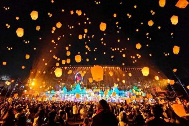 错峰出游正当时！这些春节期间的“顶流”名场面正继续