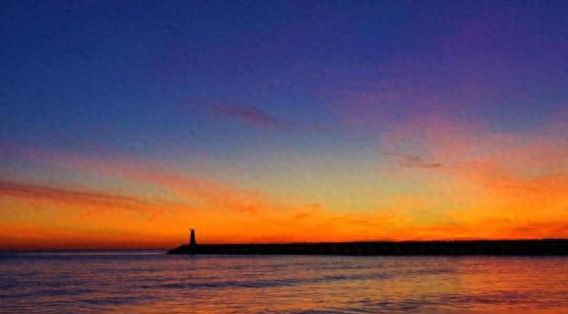 qq上怎么看谁特别关心了我（异性暧昧三表现私聊触碰与特别关注）