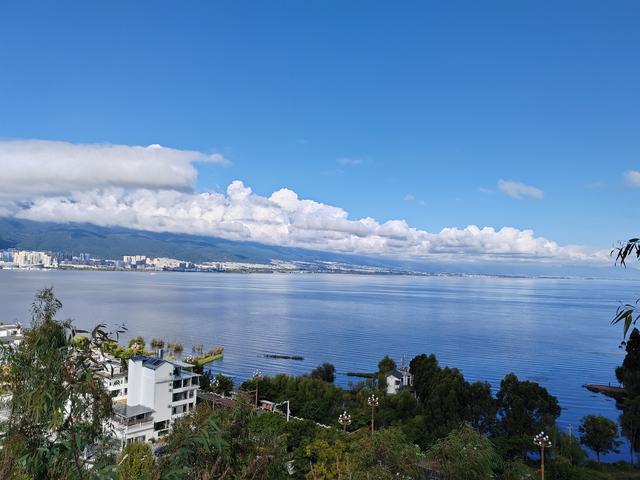 大理之蓝，蓝得让人心碎