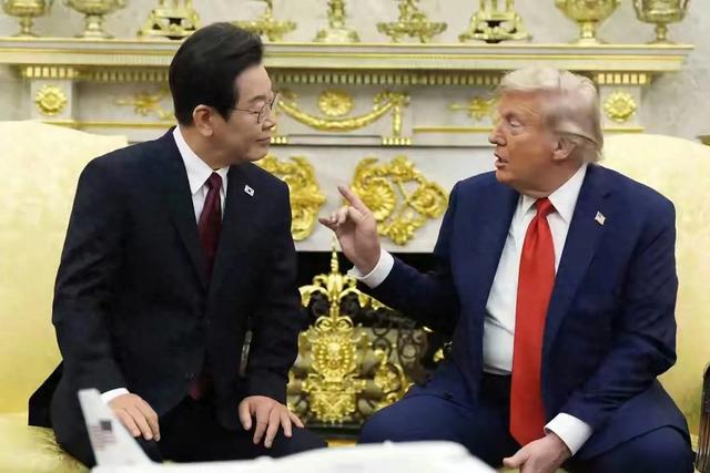 就等中国一句话！特朗普想带李在明一起访华，我国回应很迅速