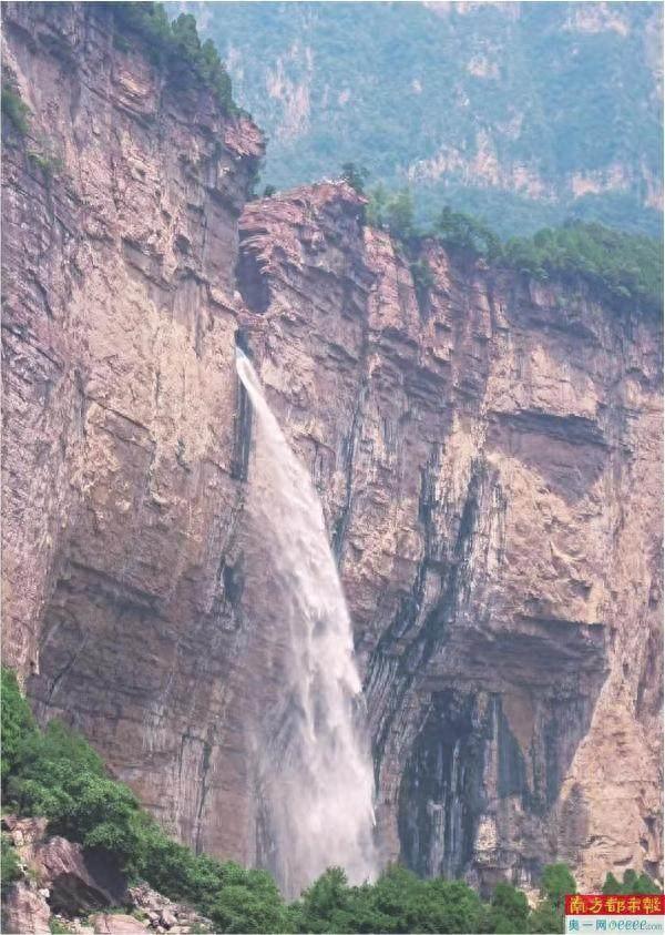 23岁硕士徒步猝死背后：近年已有多起穿越遇难事件，多为自媒体炒红“野线”