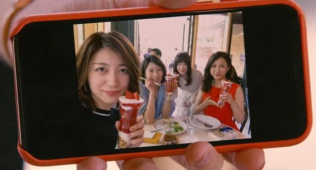 现在的AI,已经学会性骚扰了