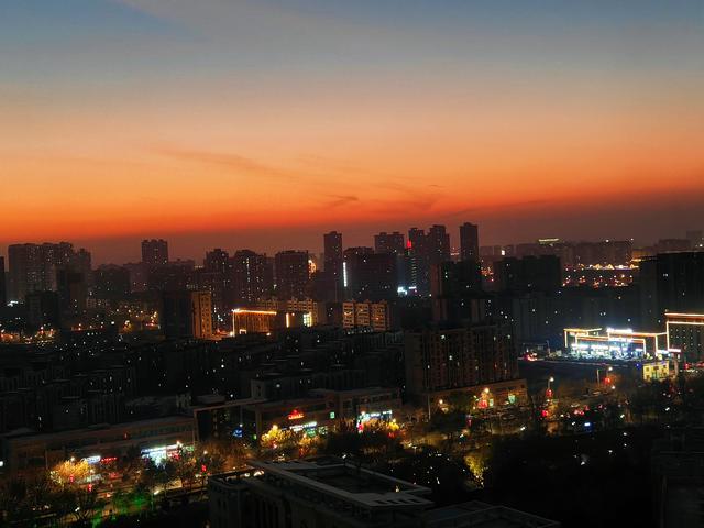 库尔勒霞光挺美的