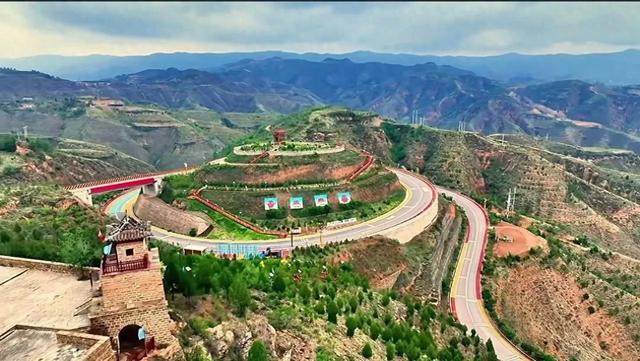 黄河一号旅游公路永和奇奇里房车露营综合基地