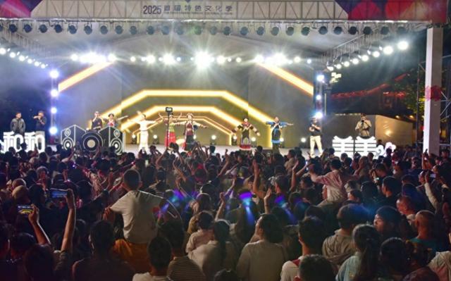 和和美美丨这几天，云南民族风蹦迪嗨翻丽江古城