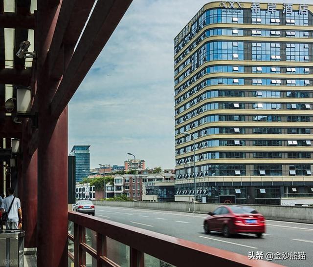 成都优化调整蓉城观光1、2、3、6号线公交线路