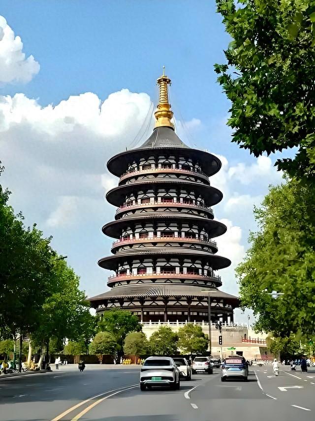 去了一趟河南，转了几个城市，不吹不黑，被震惊到了！