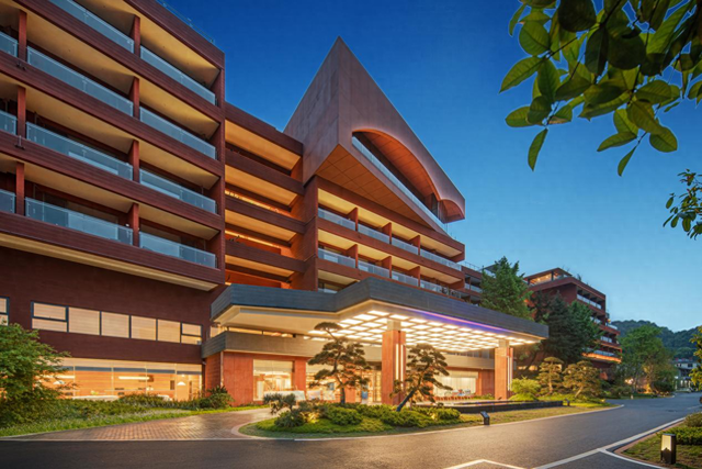 云林深处的观景秘境 岷江东湖·老峨山居入围西部酒店行业观景提名