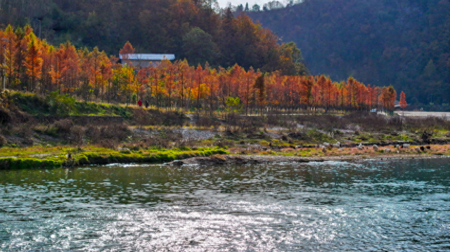 郧西县观音镇刘家湾村初冬美景引客来