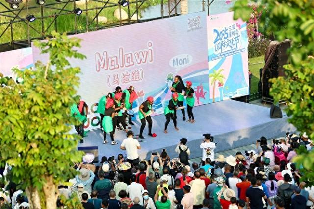 “Hello World”！来崖州湾感受国际范儿！