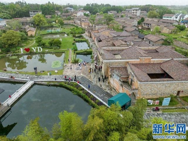 传统村落撬动超300亿元消费，落寞的古城古镇急了吗？