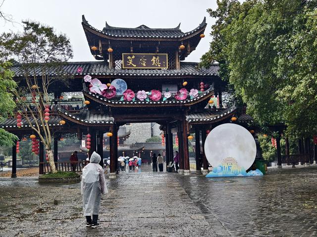 乘着高铁游湘西（4）