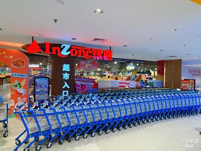 银座高新店全国首发AI智能购物车，“边选边扫边记账”，记者实地体验~