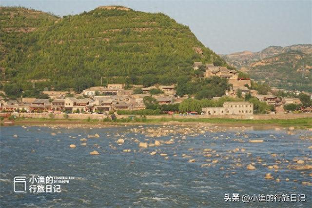 陕西黄河边有座石头博物馆，门口看着不起眼，里面藏着“大宝藏”