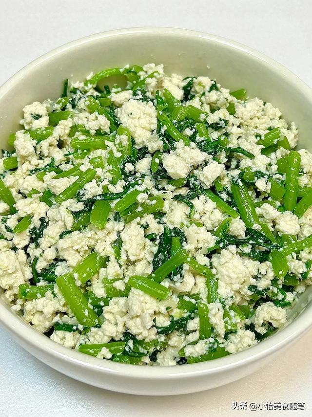 冬天，这菜使劲吃！一解毒，二对眼睛好，三护肝，冬天煮汤真香