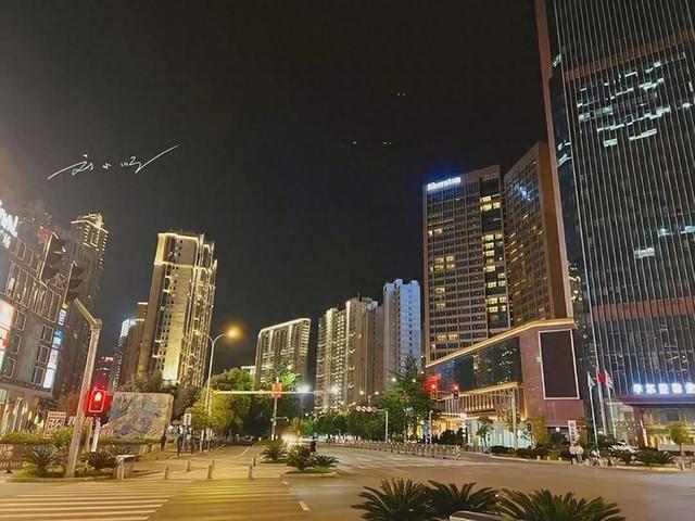 华东这个“低调省会”，曾被认为没存在感，如今逆袭为网红城市？