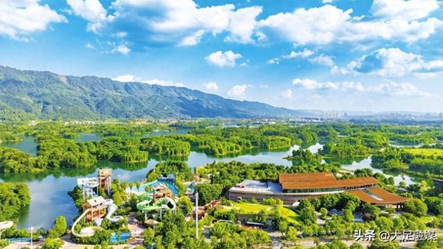 新奇龙水湖