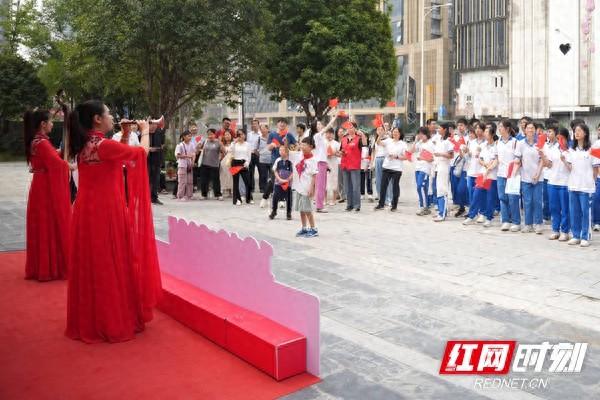 国庆“趣”哪儿丨走进长沙“芳草”之地 感受文物里的红色文化