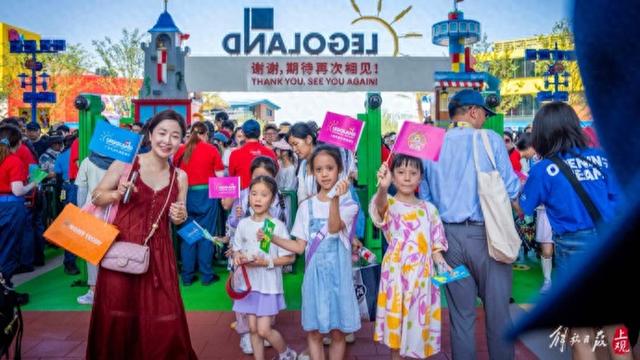 上海的主题公园，“过剩”了吗？｜文旅观察