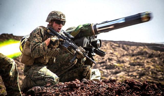 欧洲火药桶要重燃？北约向巴尔干输送"标枪"导弹，新战火警报拉响