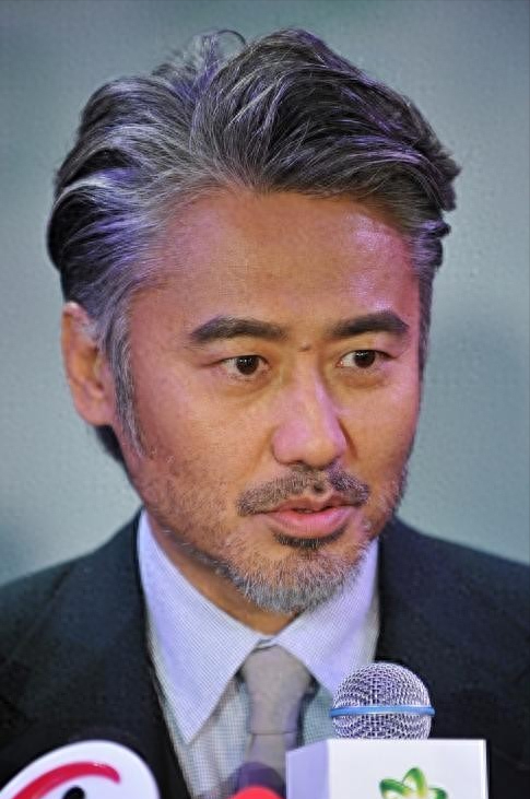 善恶终有报！移居英国仅2年，57岁吴秀波再迎噩耗	，步李易峰后尘