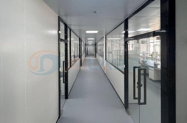 哪方面的要求符合实验室标准化建设？
