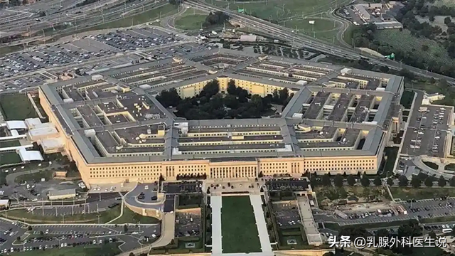 看了北京大阅兵后，美防长终于下定决心，对中国挂起了“免战牌”