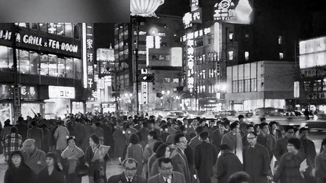 日本未来将向何处去？“安倍经济学”幻灭之后日本的出路在哪里？