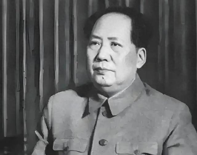 得知美国向日本扔了原子弹，毛主席非但不高兴	，反而气得拍桌子！