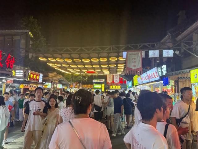 天天排长队！日照这些地方，超火爆！