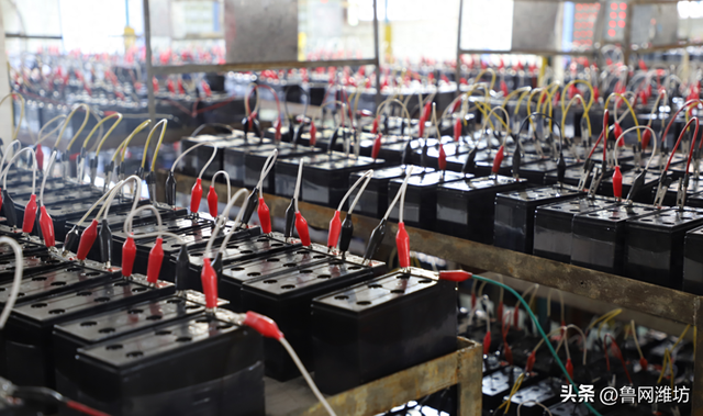 江西一铅蓄电池厂被曝多名员工血铅超标！官方通报：成立工作专班，展开全面调查