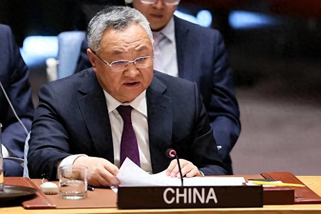 高市仍不死心！中方发出最后警告，中日爆发战争的可能性有多高？