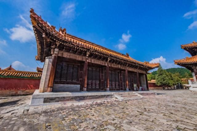 上个月去了趟河北清东陵，我实话实说当地人的素质让我眼界大开～