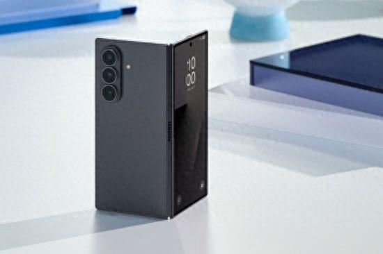 耐用性再升级!三星Galaxy Z Fold7成功通过50万次折叠测试