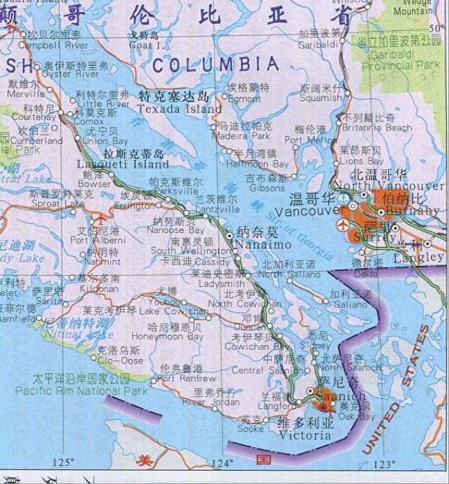 温哥华岛上的最大港口——纳莫奈