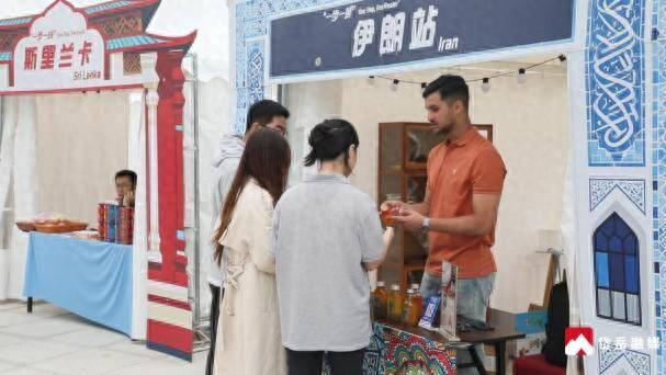 浪漫天平湖“一步一域” 环球市集亮相山东省泰安市