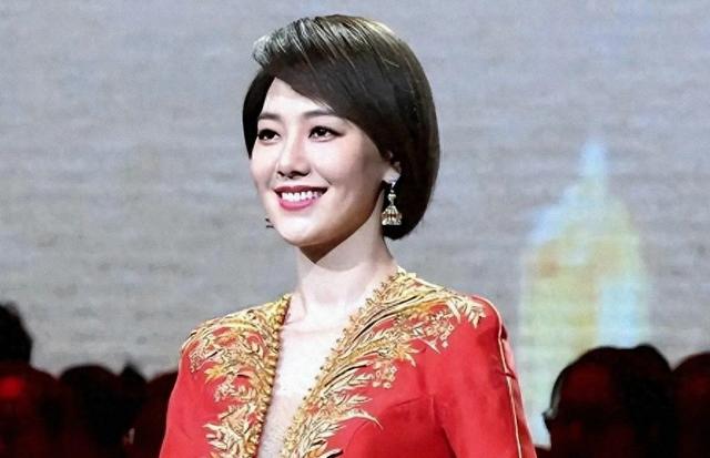 私生活纷乱、被央台开除	、陪睡上位？王冠身上的标签到底有多离谱